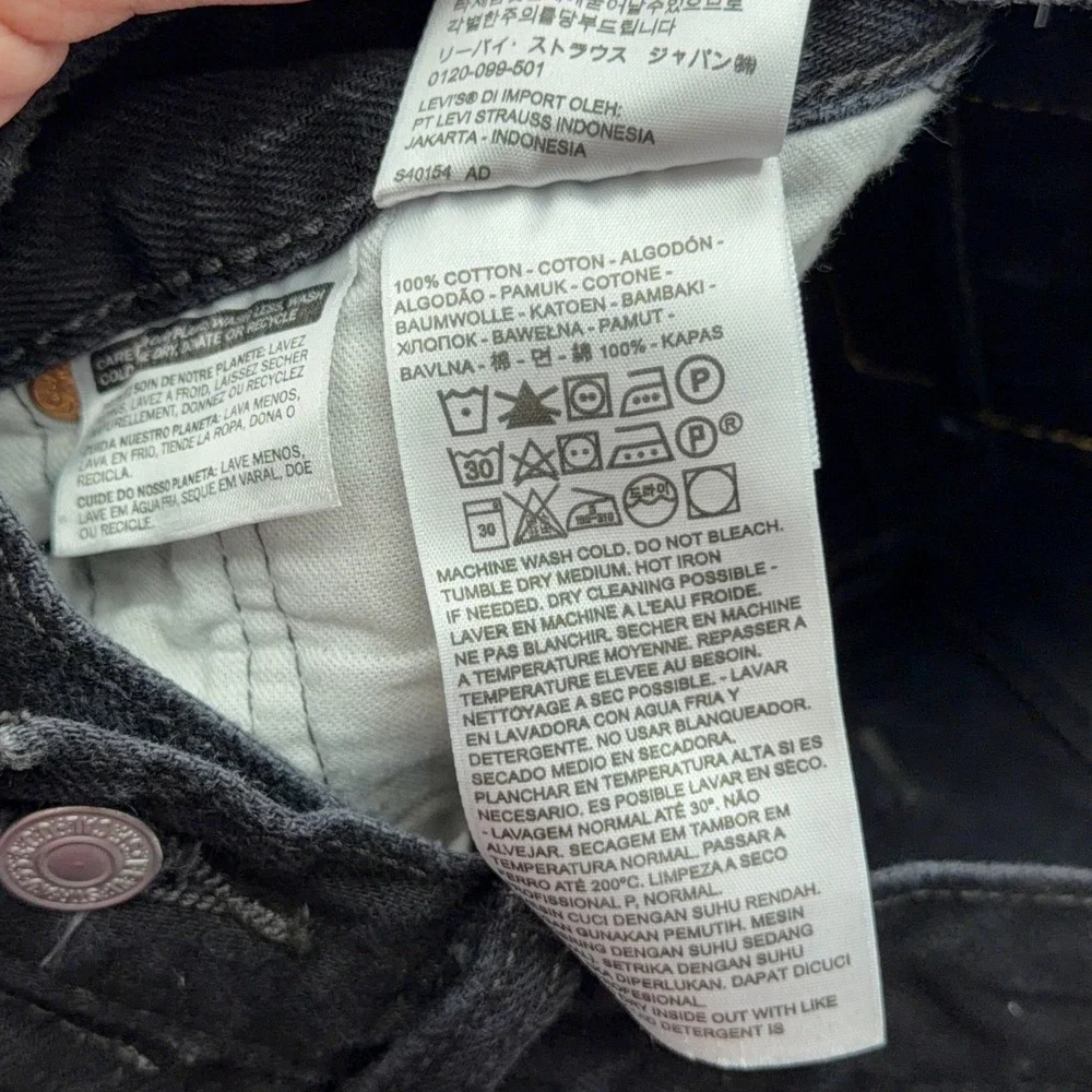 Levi's Jeans Mens 32x30 Black 501 Original Fit Straight Leg Button Fly Denim